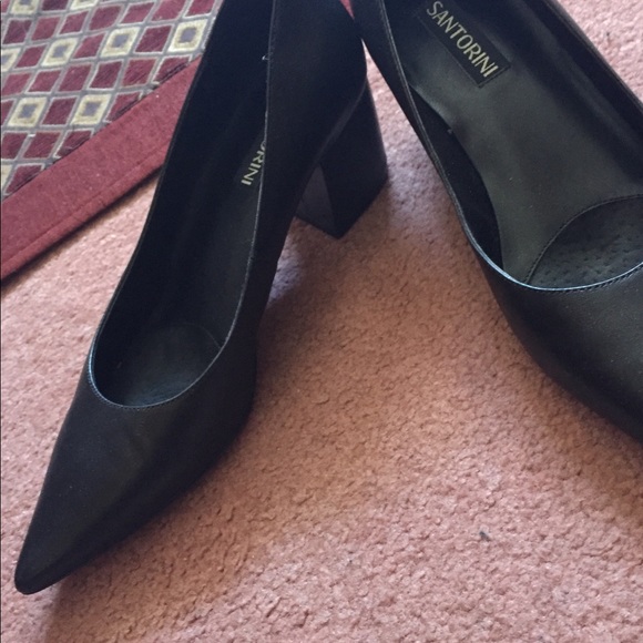 Shoes 👠 - Picture 2 of 5